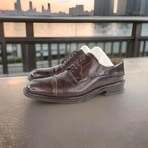 Mezlan Men's brown leather cap-toe oxford US 9.5 M Derby dress shoes